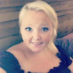 Meet your Posher, Natasha